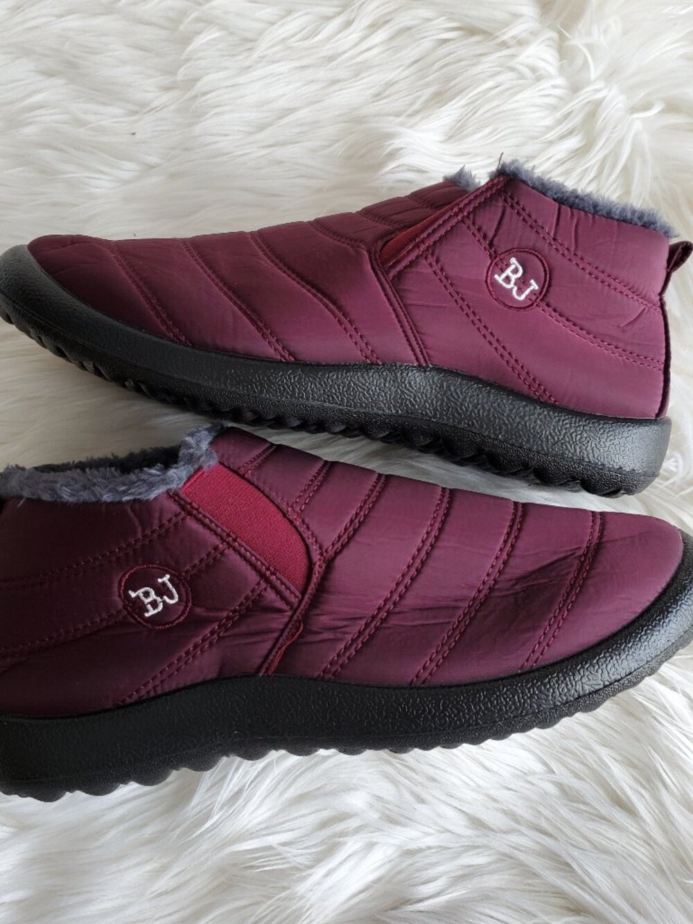Boojoy Burgundy Ankle Slip On Quilted Waterproof Boots SZ 9.5